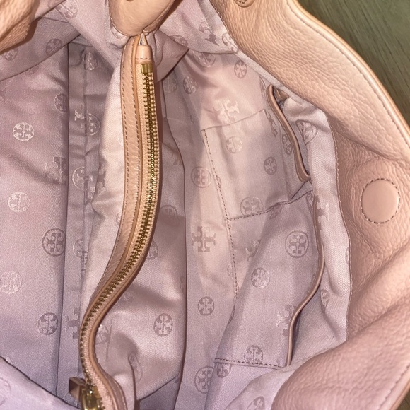 Tory Burch Thea Shoulder Tote Bag💞 - Picture 11 of 15